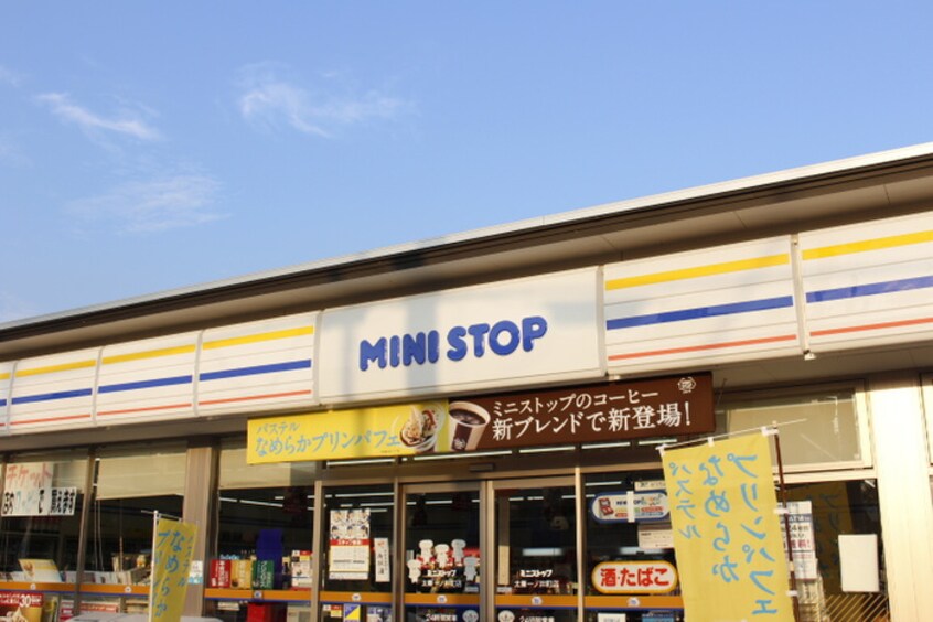 MINI　STOP(コンビニ)まで320m A・CORSO太秦