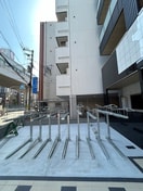 駐輪場 Seven Luck