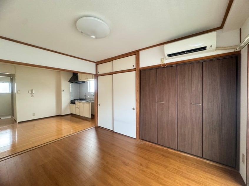 居室 サンライズ城が山