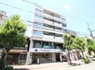 アンビシャスおいけの外観