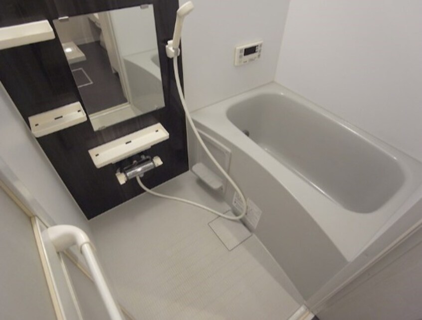 バス／シャワールーム等 メゾンド　イスティクラール