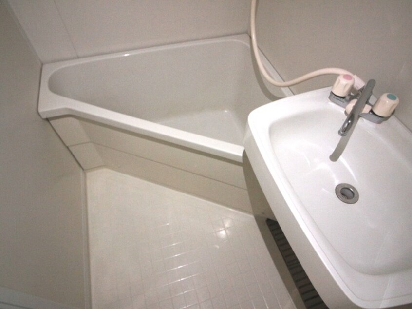 バス／シャワールーム等 メゾン甲子園ＥＡＳＴ