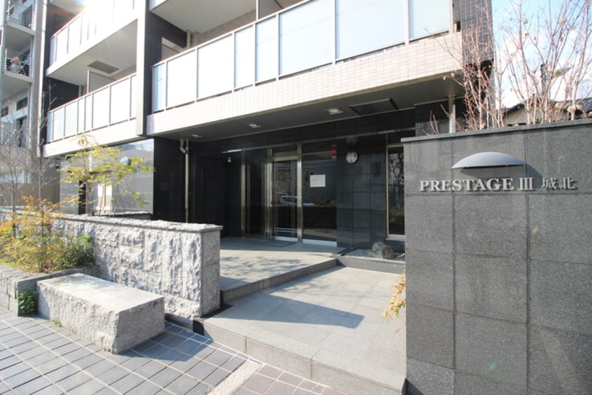 エントランス部分 プレステージⅢ城北