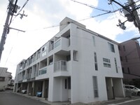 フリージアガーデン