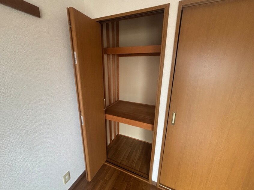 収納 アンシャンテ平野