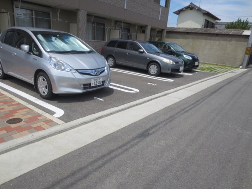 駐車場 ブルームメゾン