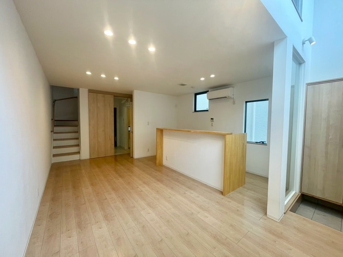 内観写真 ブロンテ灘・国玉通