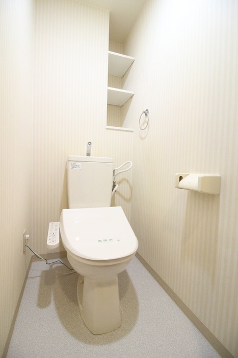 トイレ Sumika六角高倉