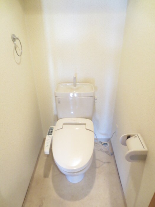 トイレ アソルティ西院