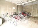 駐輪場 熊野道谷口マンション