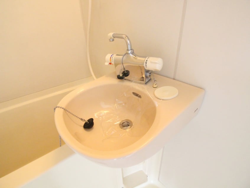 洗面 トリヴェ－ル唐国