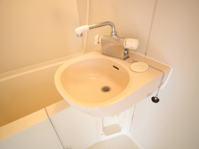 洗面 トリヴェ－ル唐国