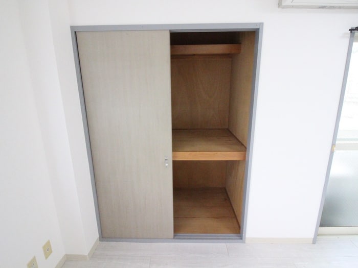 収納 トリヴェ－ル唐国