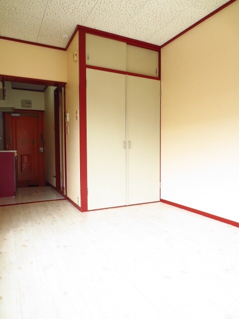 居室 エルモハイツ