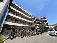 松栄石橋ハイツ