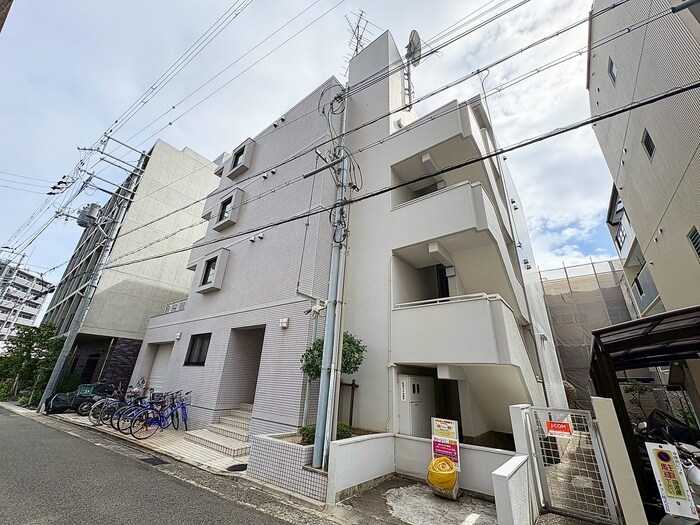 外観写真 マンション　トリン