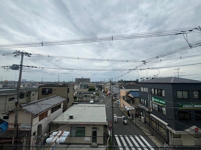 室内からの展望 メゾンドール六万寺