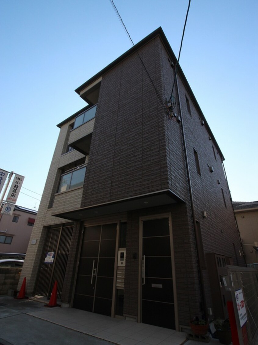 外観写真 ルミエール和泉式部