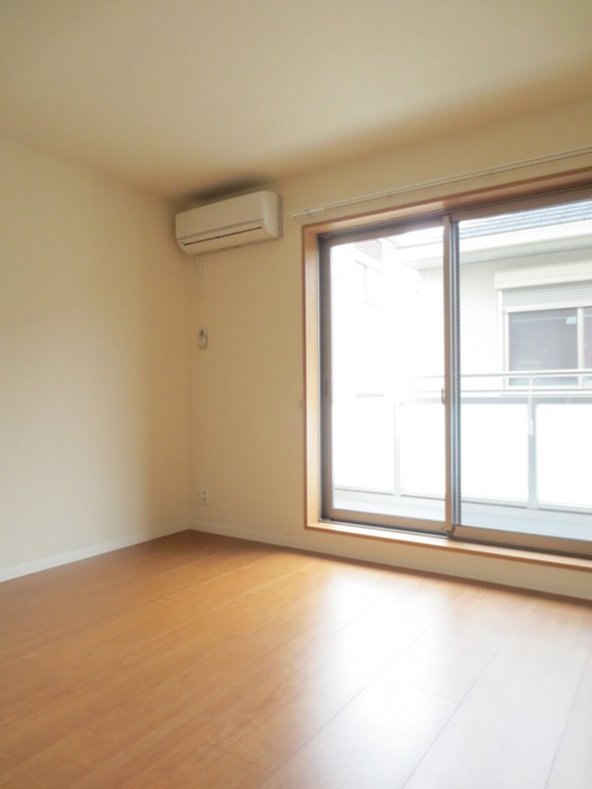 居室 ルミエール和泉式部