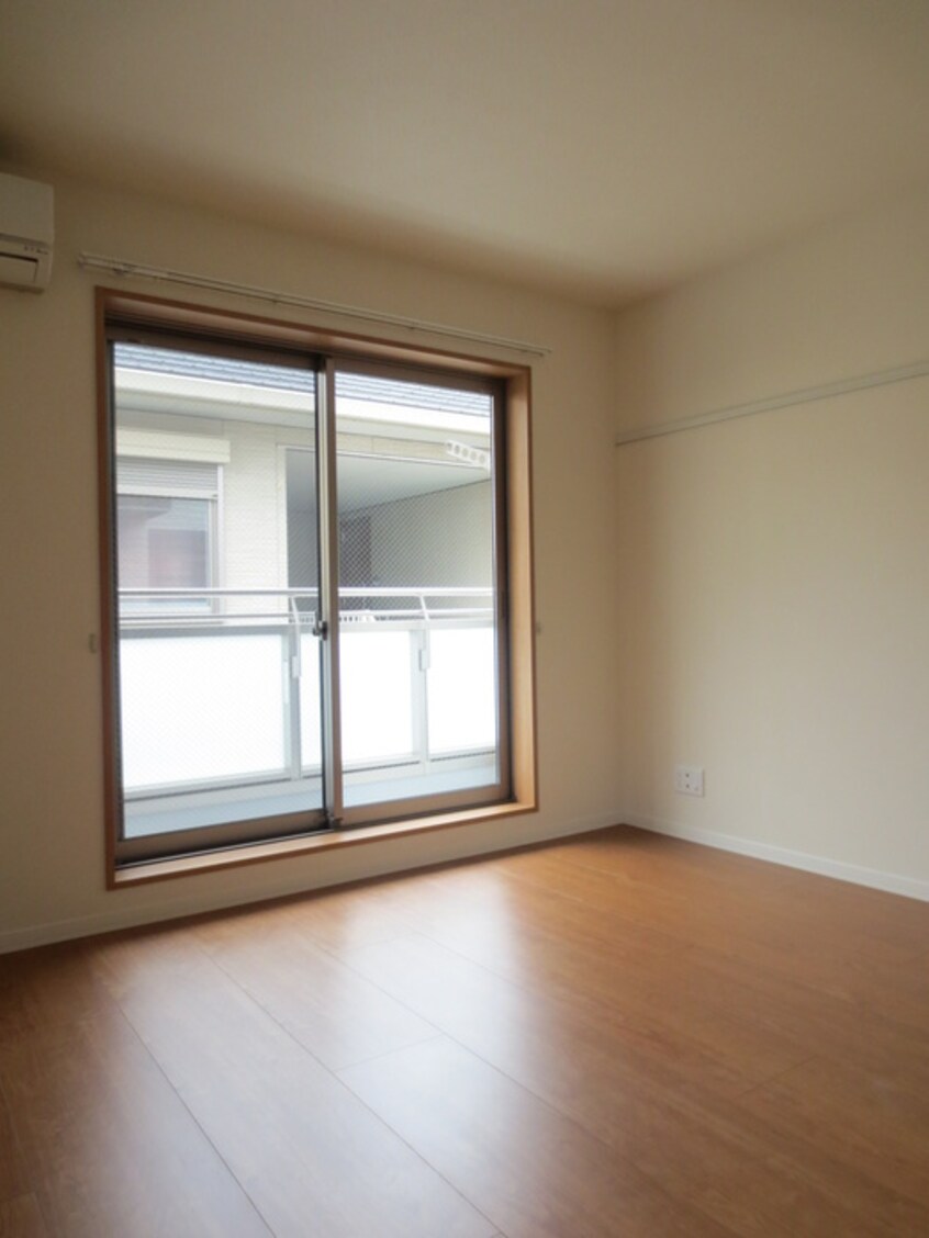 居室 ルミエール和泉式部