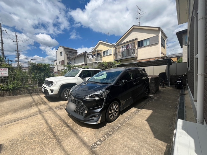 駐車場 エレガンス常盤