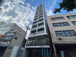 ﾌｫｰﾘｱﾗｲｽﾞ阿波座ｳｴｽﾄ(1303)