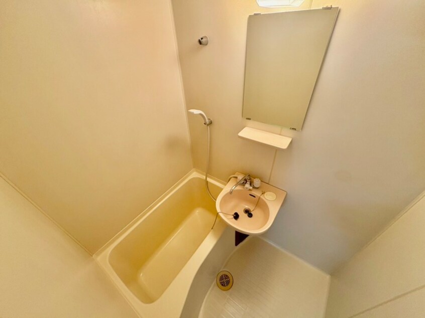 バス／シャワールーム等 ローヤルハイツ石原