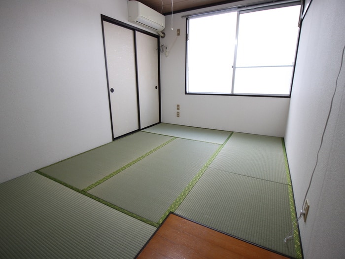 居室 フォーブル牧