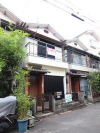 東山二丁目一戸建