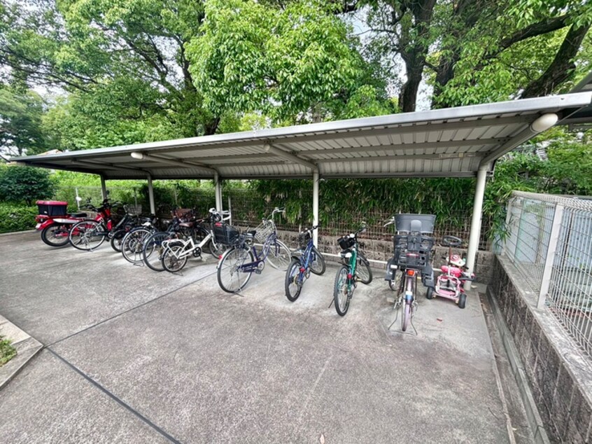 駐輪場 ヴァン　ヴェ－ル