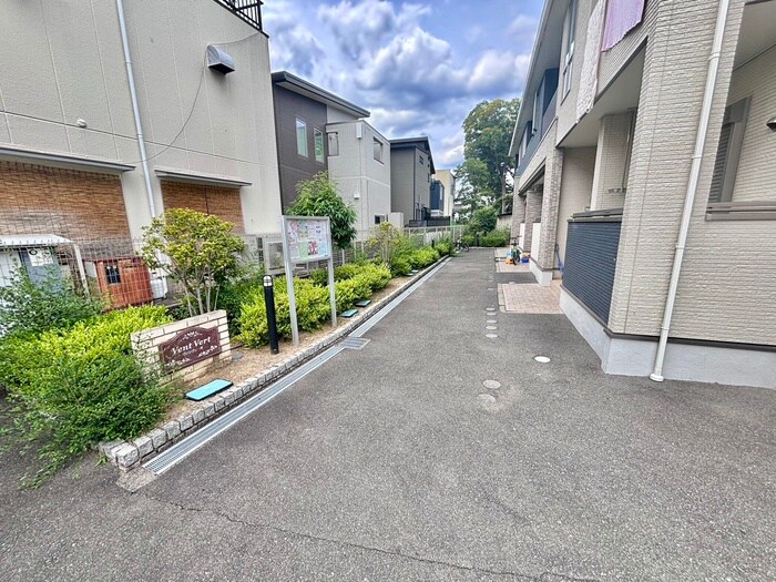 エントランス部分 ヴァン　ヴェ－ル