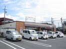 セブンイレブン(コンビニ)まで488m フジパレス初芝駅南Ⅱ番館