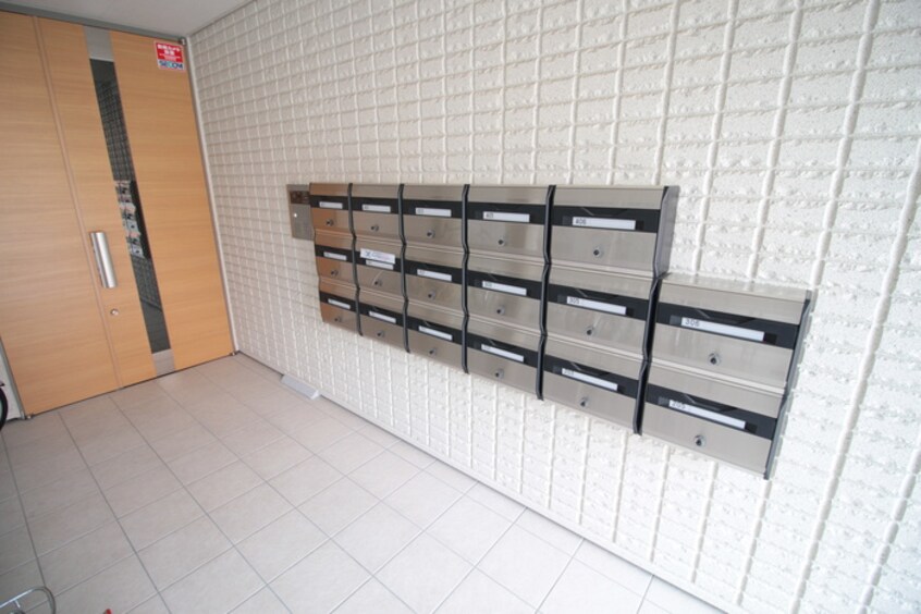 建物設備 アヴェイル淡路