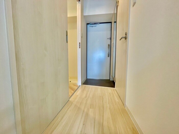 廊下 ACT DOORS天六