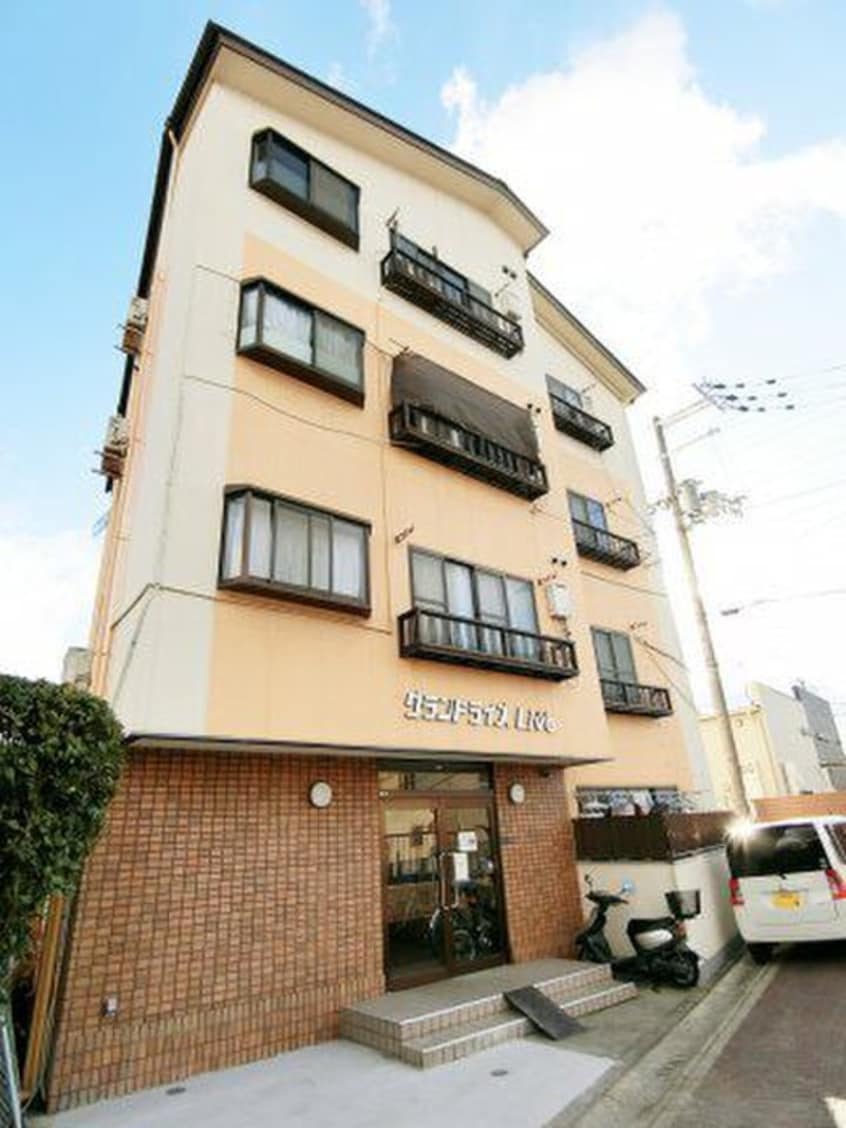 エントランス部分 グランドライズリブ