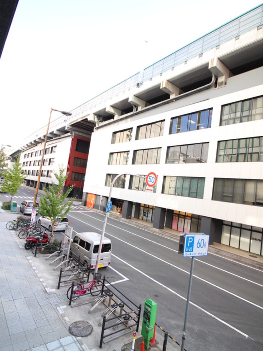 室内からの展望 ルーエ本町