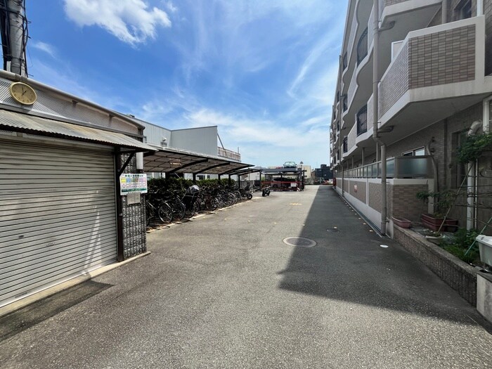 駐車場 ライズプレ－ス藤川