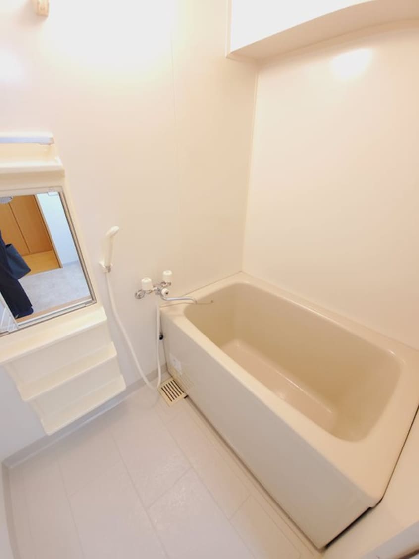 バス／シャワールーム等 レジデンス岩倉