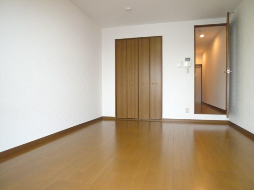 居室 アンプル－ルフィギュ－ル