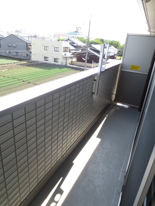 ベランダ・バルコニー 鳥羽リョウコウ