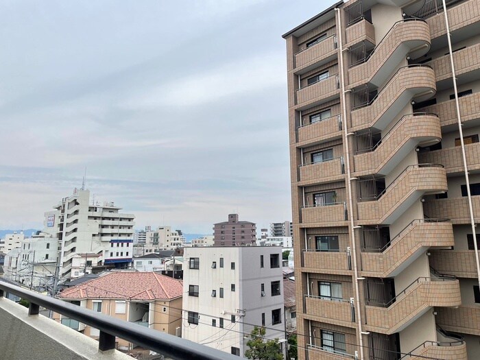 室内からの展望 ＳＩハイツ大阪Ⅱ