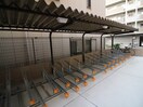 駐輪場 メルシー・ティー