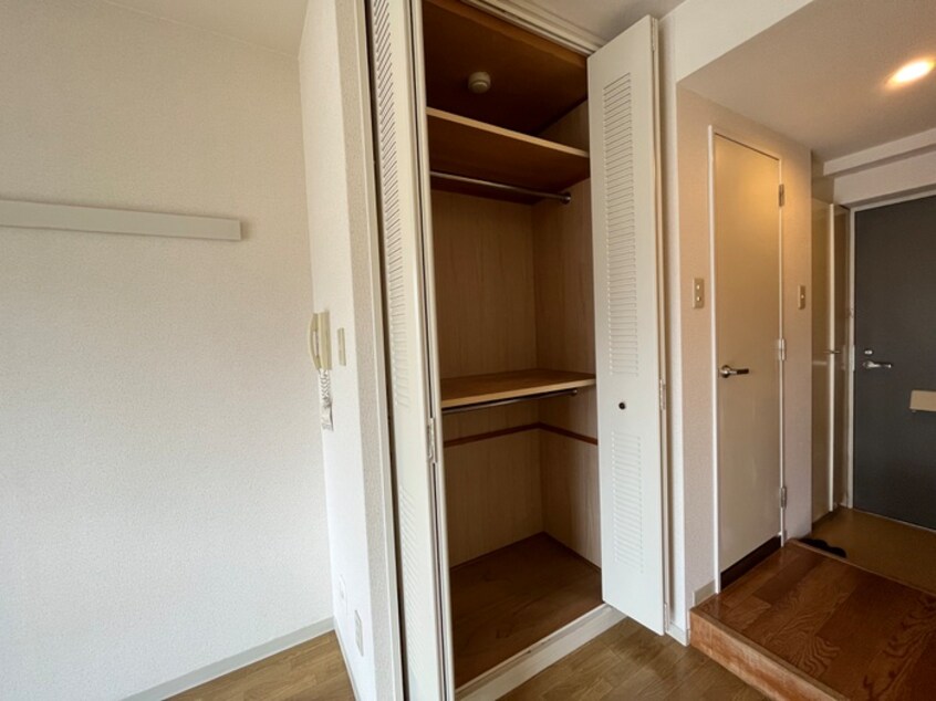 収納 サンフェイム黒田