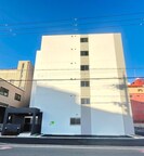 ｸﾛｰﾊﾞｰ・ﾚｼﾞﾃﾞﾝｽ京都西大路の外観