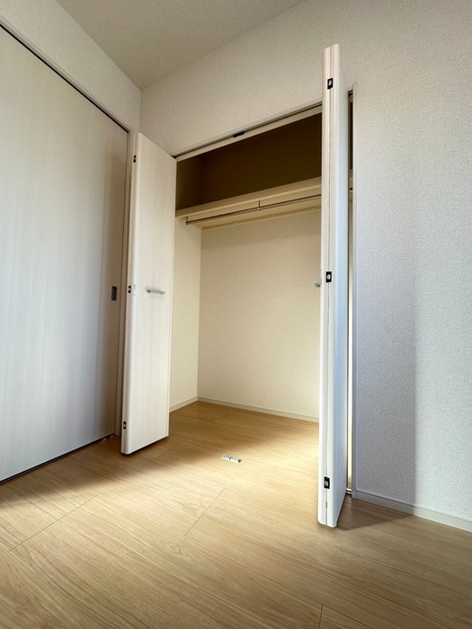 収納 ｸﾛｰﾊﾞｰ・ﾚｼﾞﾃﾞﾝｽ京都西大路