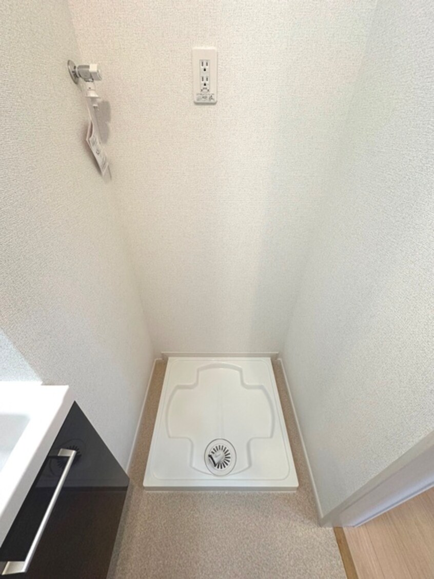 洗濯機置場 ｸﾛｰﾊﾞｰ・ﾚｼﾞﾃﾞﾝｽ京都西大路