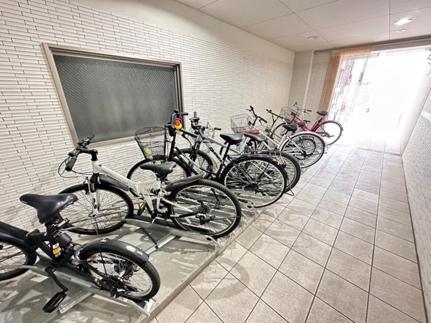 駐輪場 セント要法寺