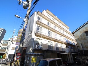 谷田・十三マンション
