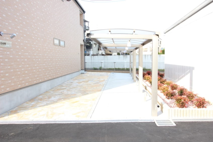 駐輪場 弥十の里