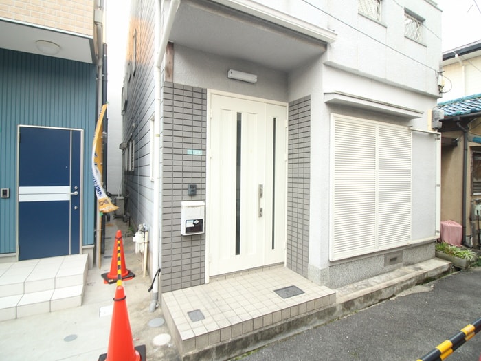 エントランス部分 堺市東区日置荘西町5丁住宅
